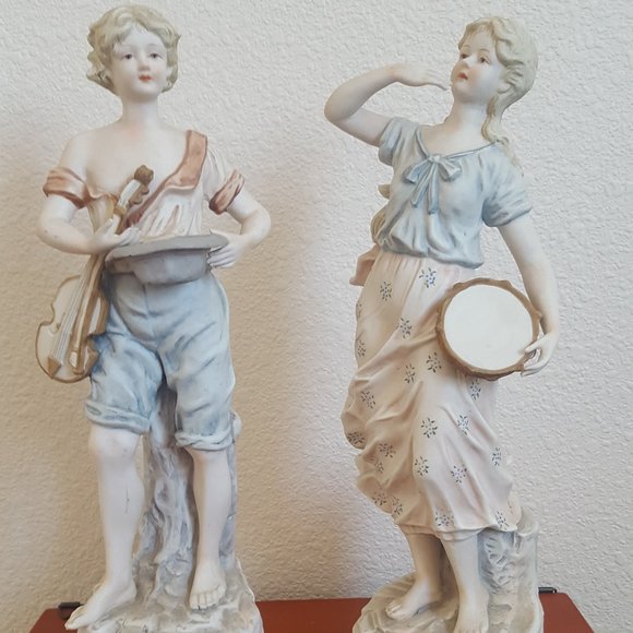 Candrea Other - Tall Vintage Figurine Candrea Porcelain Set Man Women